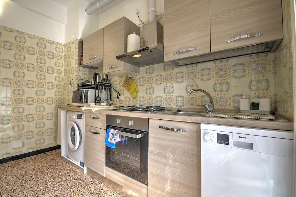 Mariani'S Home Finale Ligure Εξωτερικό φωτογραφία